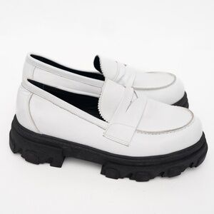Silent D | New! Coralie‎ Loafer in White